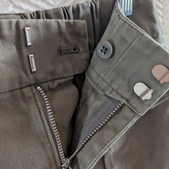 Aritzia TNA Cargo 3" Short Olive Army Green Utility Shorts Size Small - Picture 7 of 8